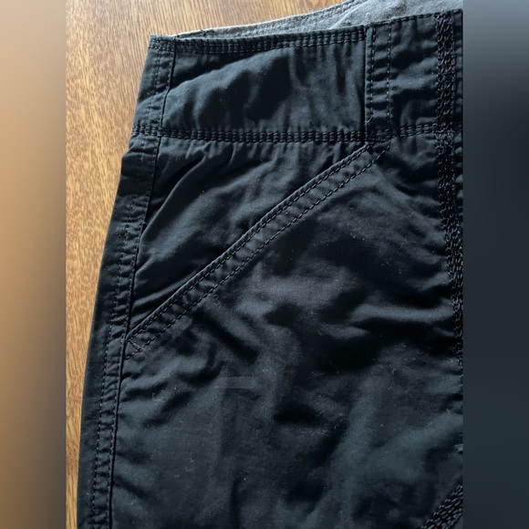 NWT Y2K Old Navy Low Rise Roll-Up Cargo Pants Size 2 - Picture 7 of 15